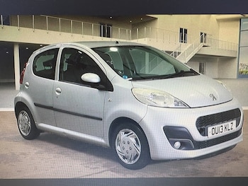 Peugeot - 107