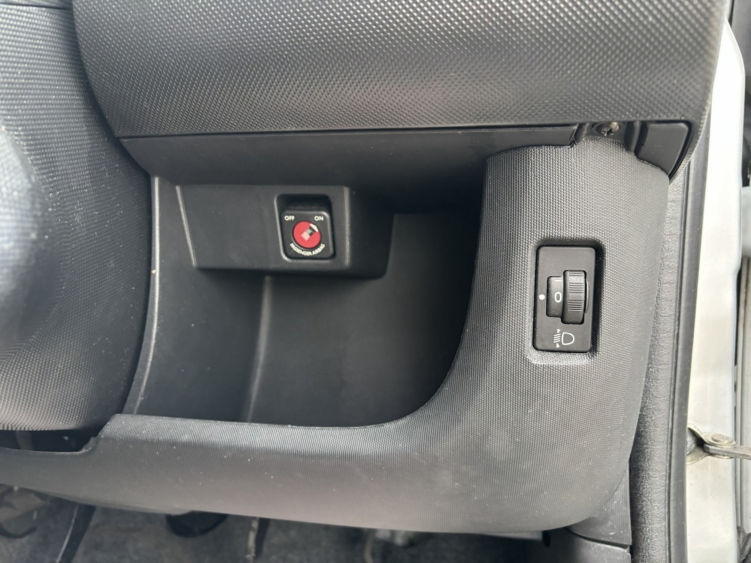 Used Peugeot 107 2012 for sale - 76924281: Photo 17