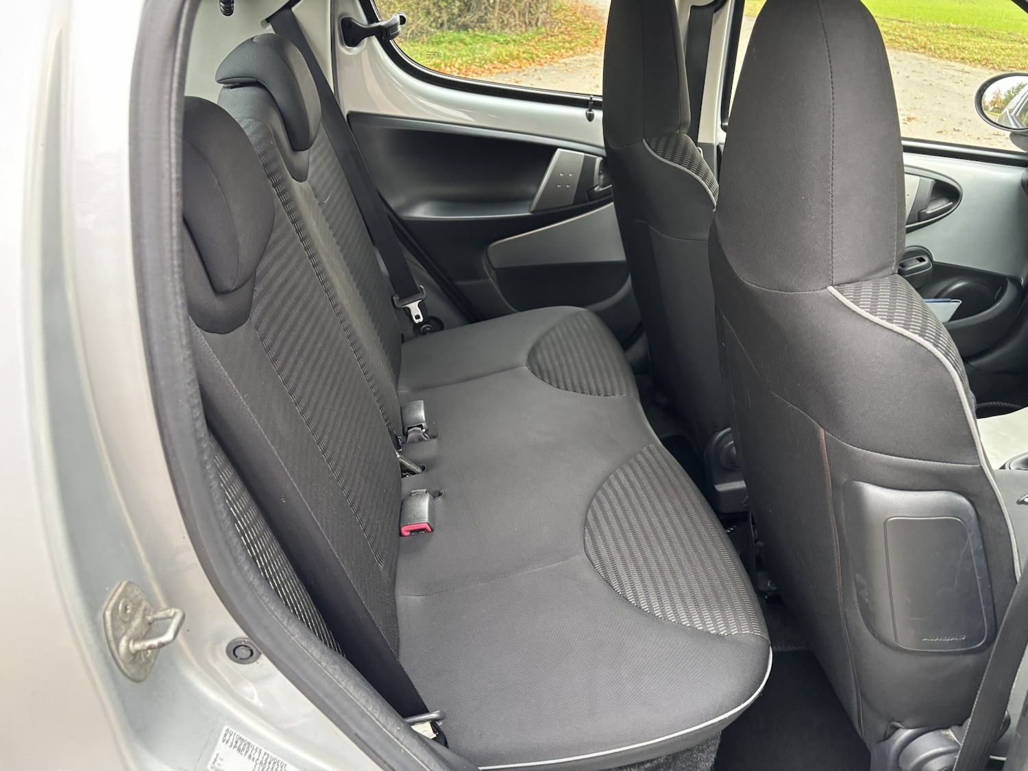 Used Peugeot 107 2012 for sale - 76924281: Photo 20