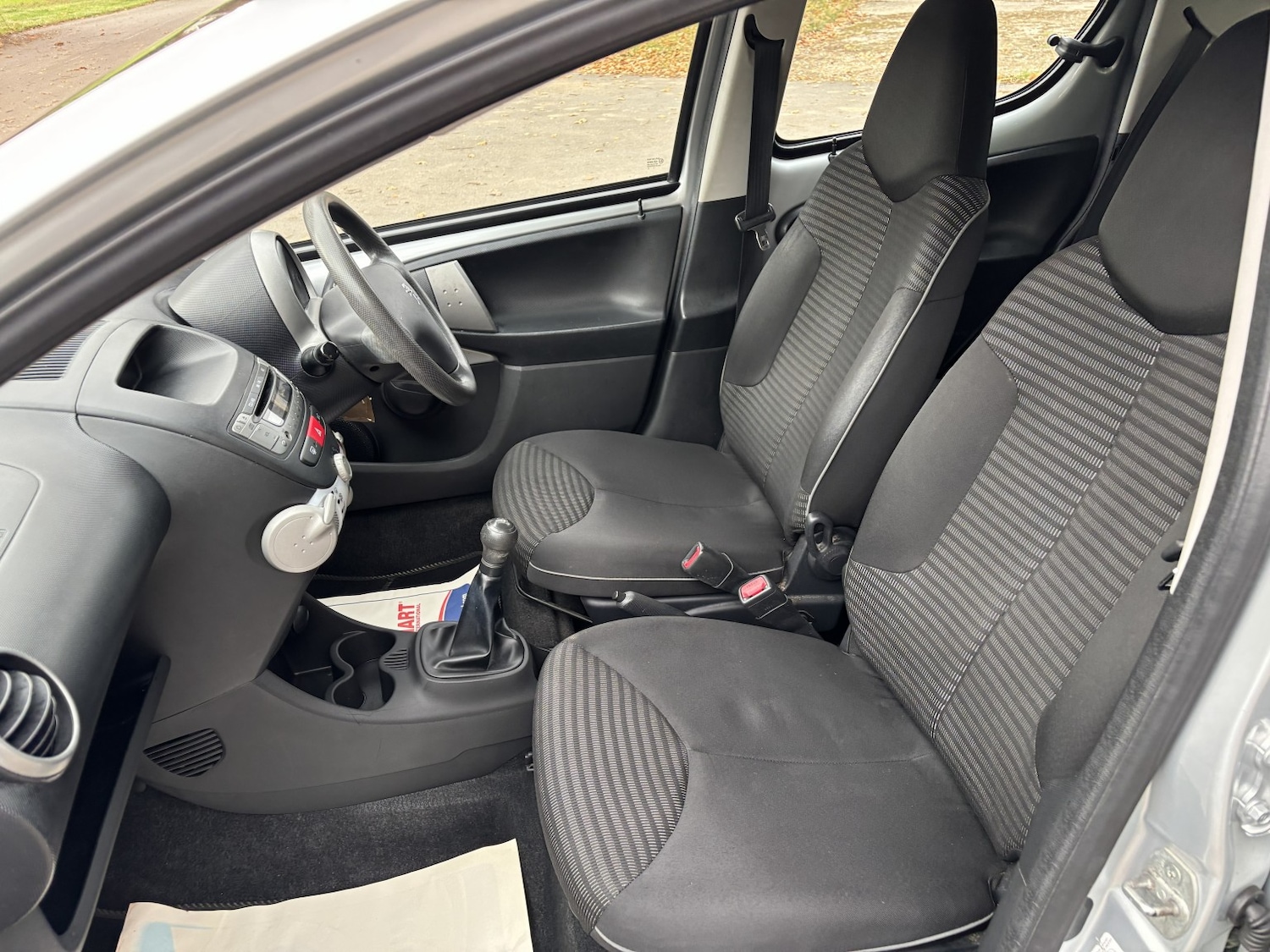 Used Peugeot 107 2012 for sale - 76924281: Photo 24