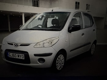Used Hyundai i10 2010 for sale - 76430879: Photo