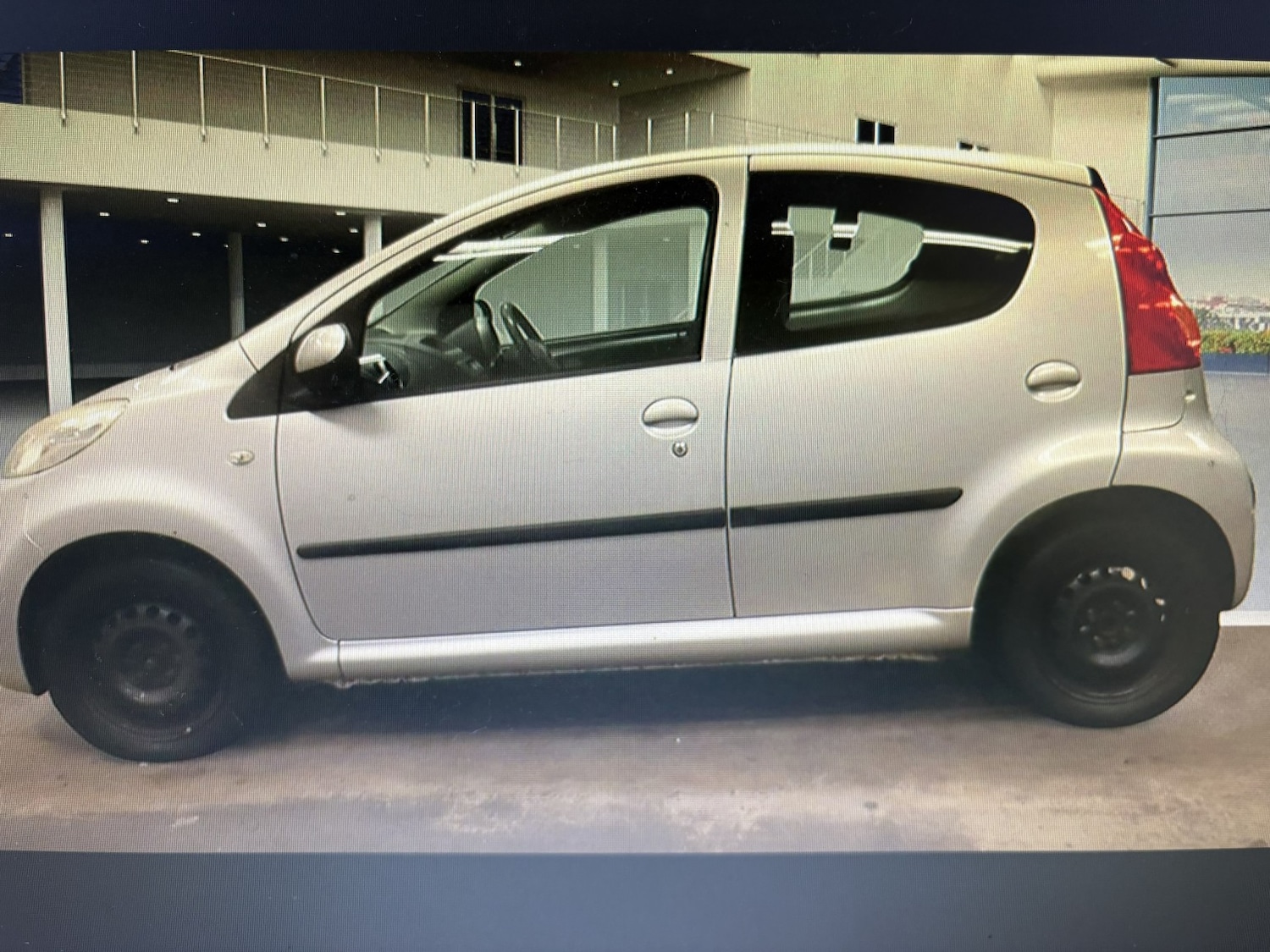 Used Peugeot 107 2012 for sale - 76471239: Photo 6