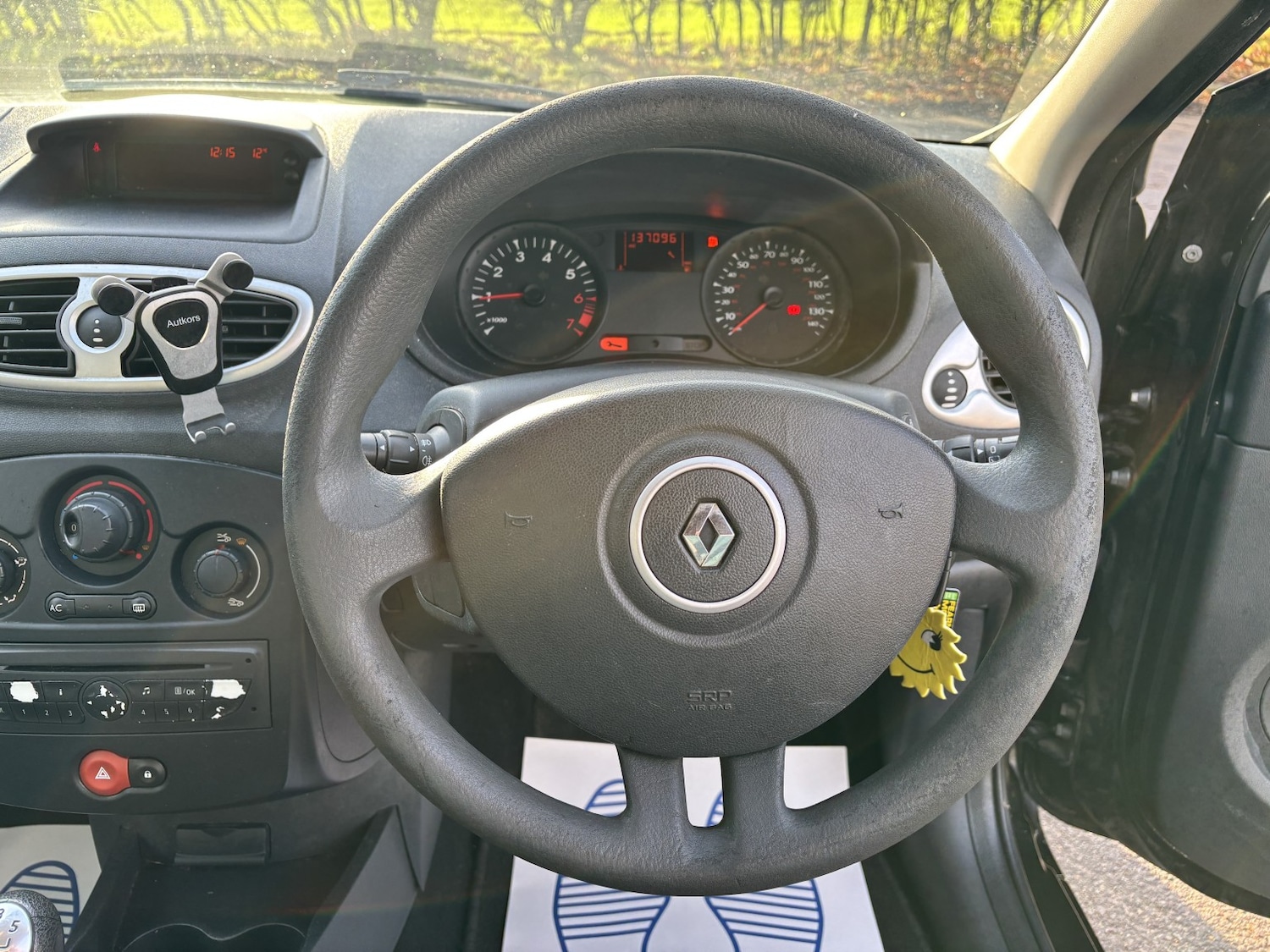 Used Renault Clio 2009 for sale - 76935319: Photo 12