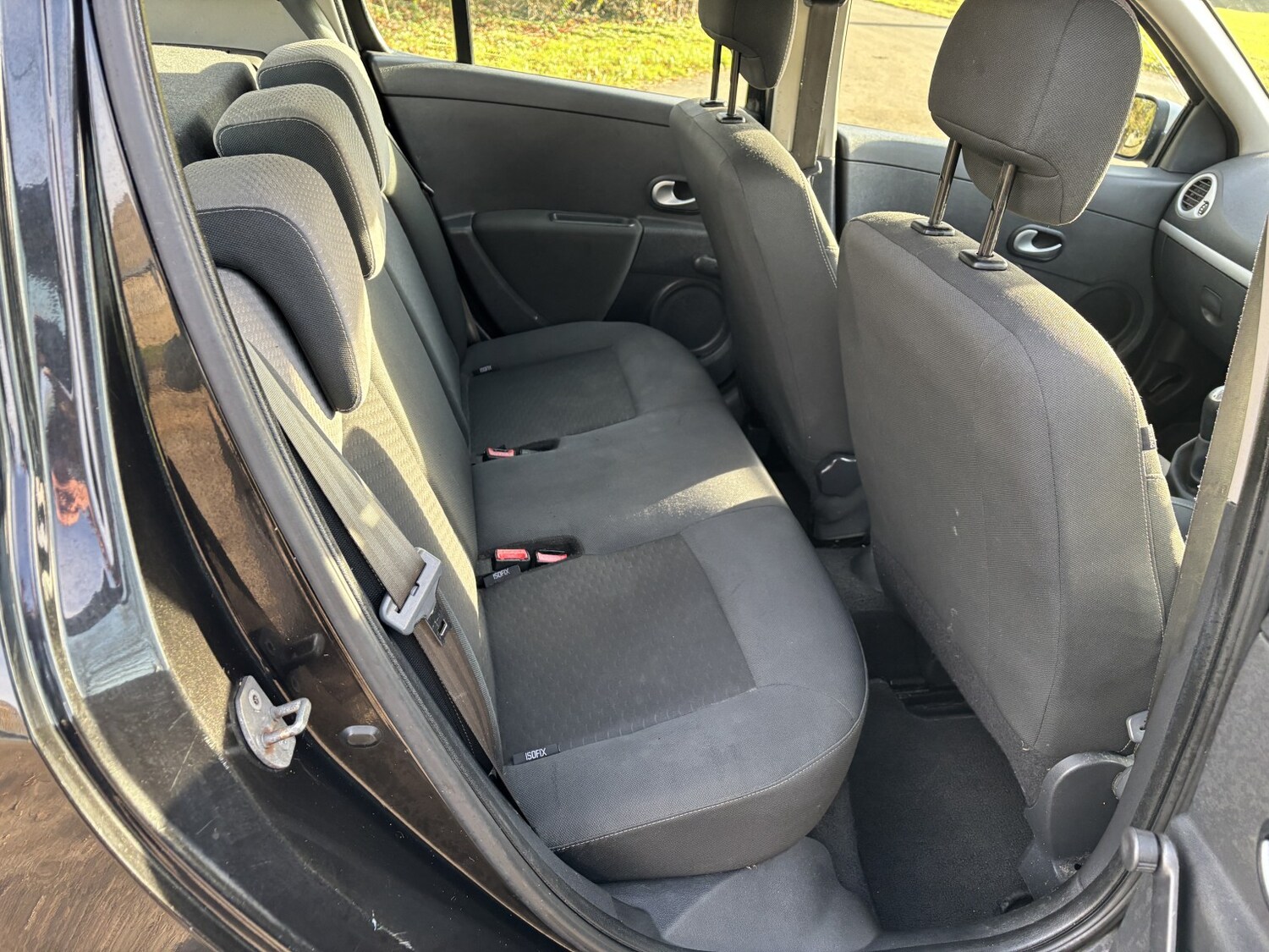 Used Renault Clio 2009 for sale - 76935319: Photo 20