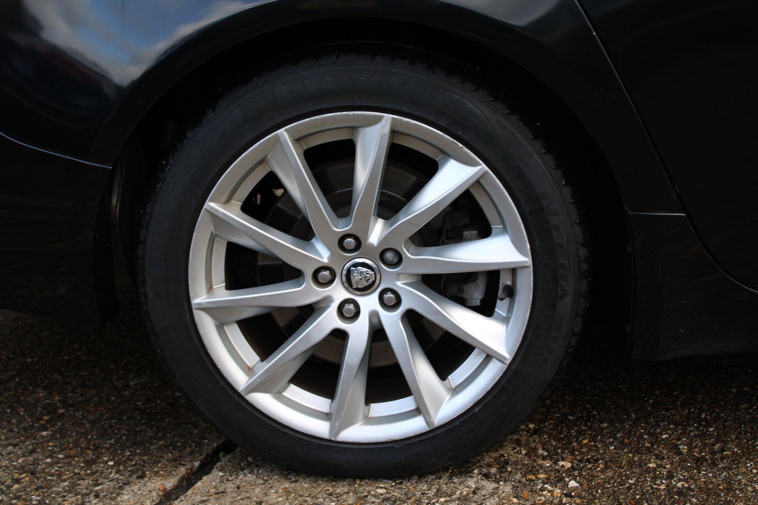 Used Jaguar XF 2013 for sale - 76849874: Photo 11