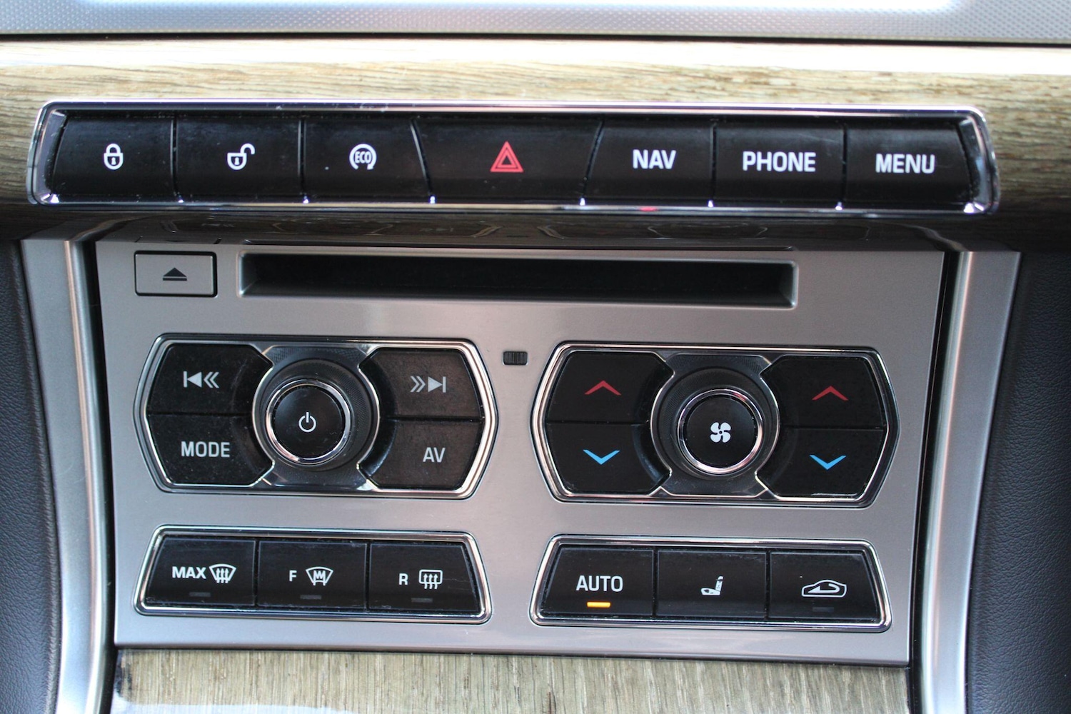 Used Jaguar XF 2013 for sale - 76849874: Photo 20