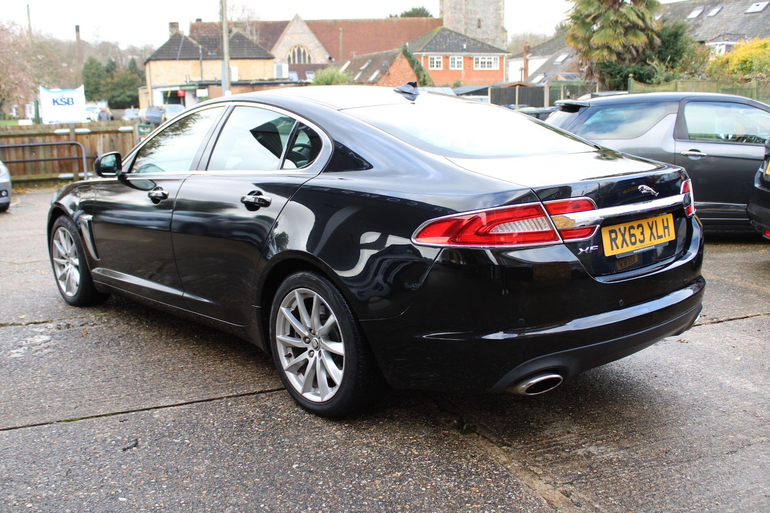 Used Jaguar XF 2013 for sale - 76849874: Photo 5