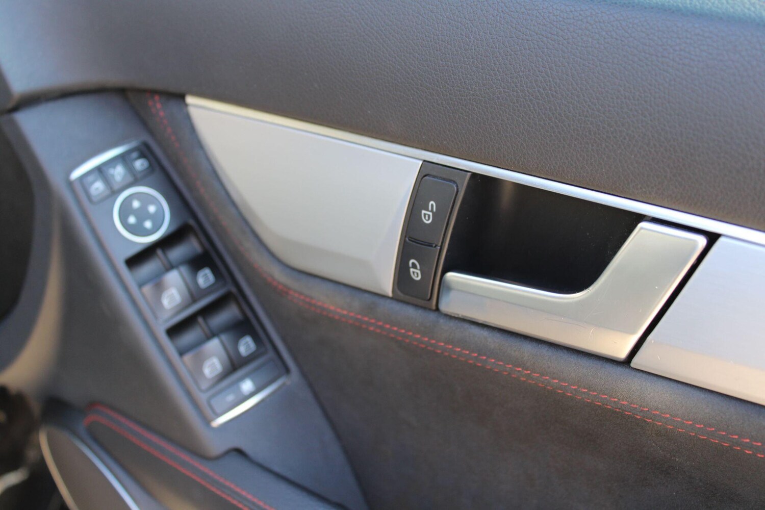 Used Mercedes-Benz C Class 2013 for sale - 77657758: Photo 16