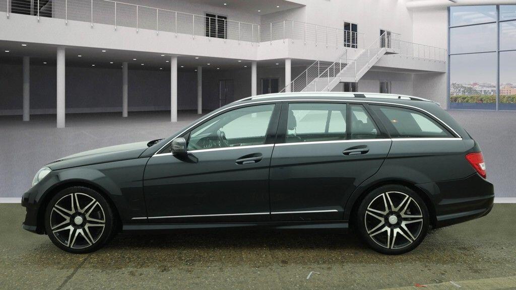 Used Mercedes-Benz C Class 2013 for sale - 77657758: Photo 6