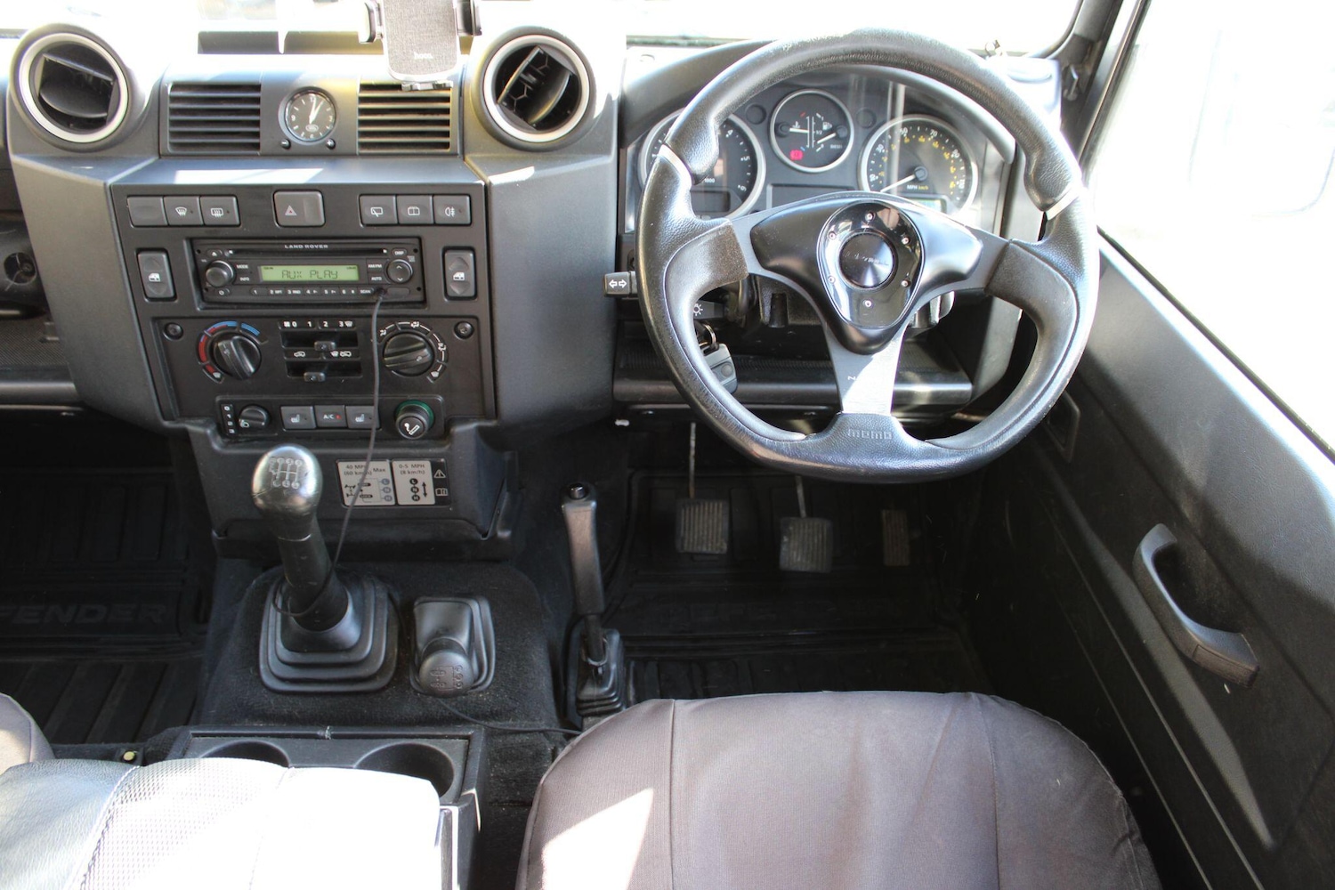 Used Land Rover Defender 2011 for sale - 77658180: Photo 13