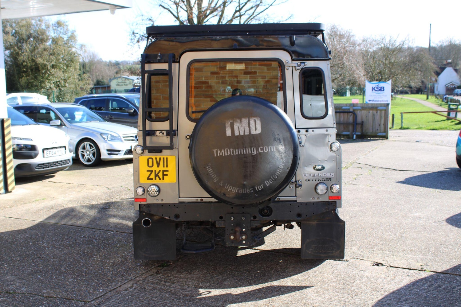 Used Land Rover Defender 2011 for sale - 77658180: Photo 4