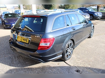 Used Mercedes-Benz C Class 2013 for sale - 78463468: Photo