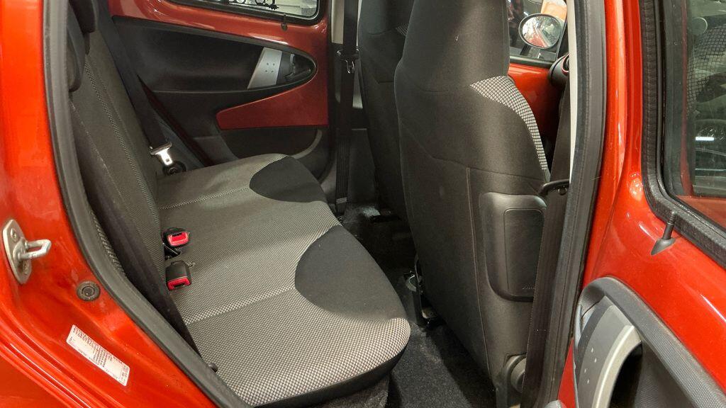 Used Toyota AYGO for sale - 77659127: Photo 8