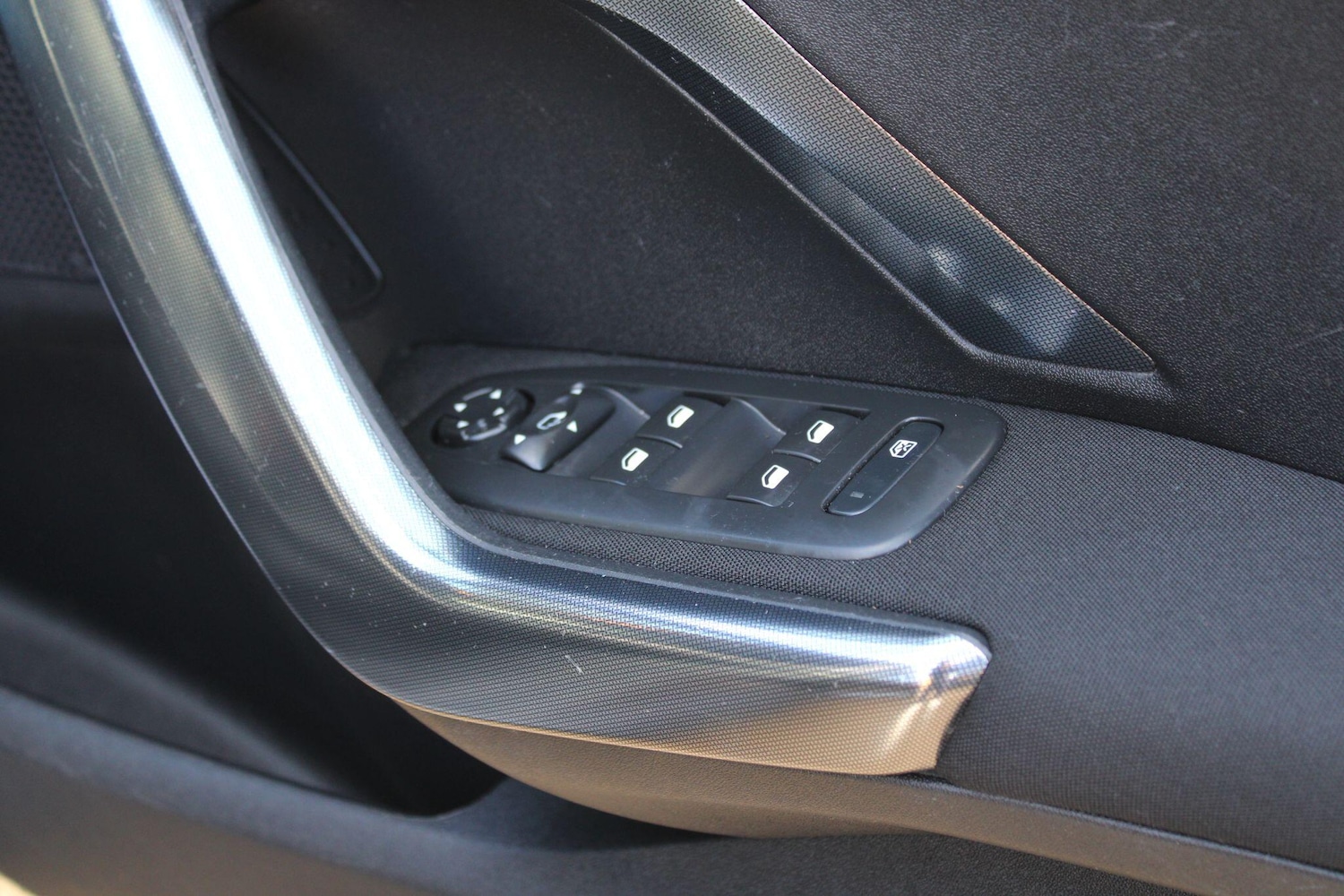 Used Peugeot 2008 for sale - 78115640: Photo 17