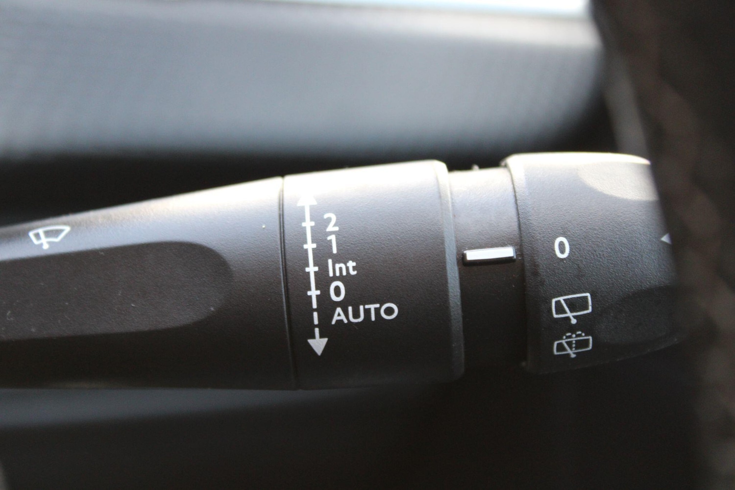 Used Peugeot 2008 for sale - 78115640: Photo 23