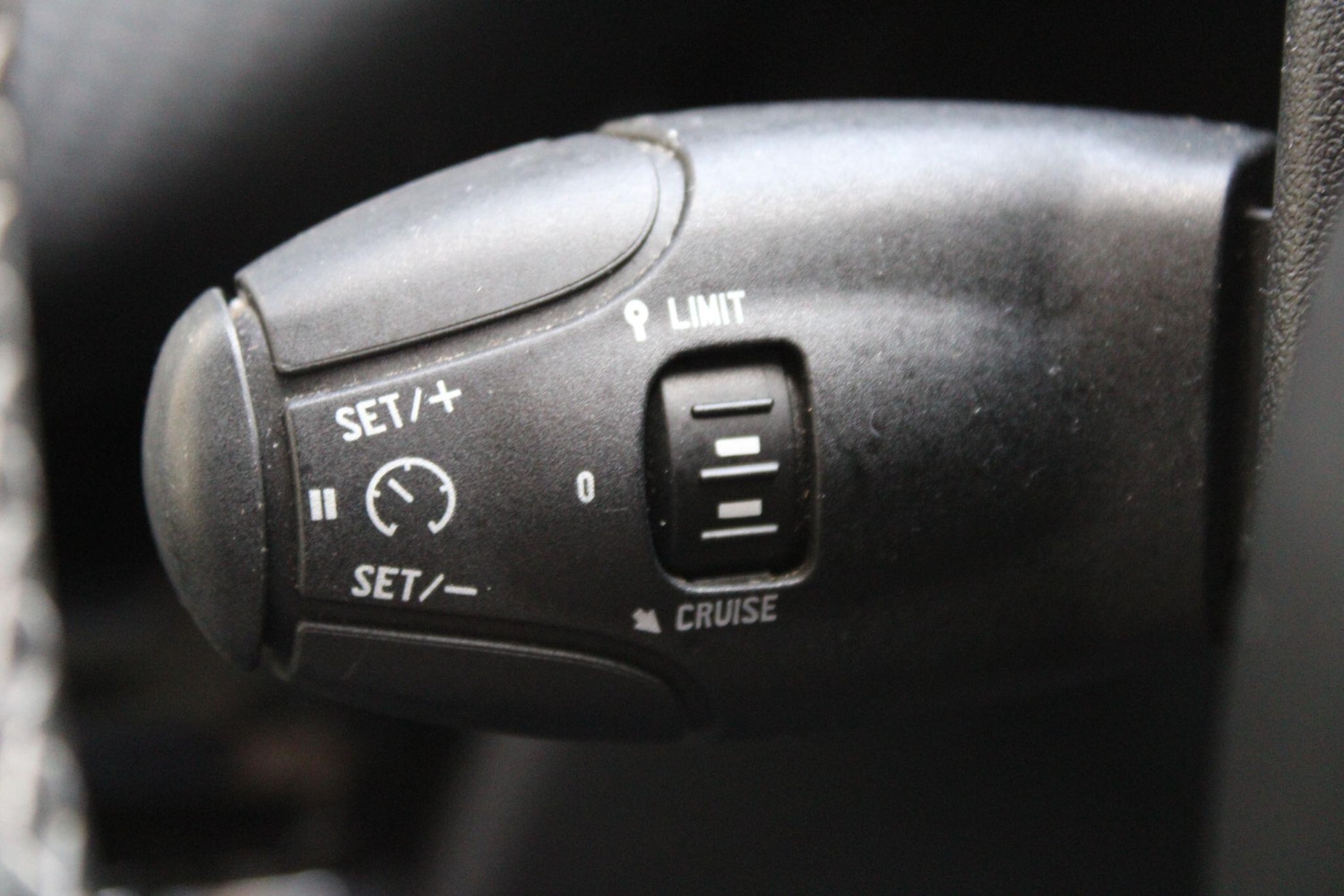 Used Peugeot 2008 for sale - 78115640: Photo 24