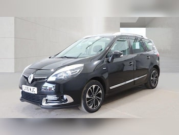 Used Renault Grand Scenic 2016 for sale - 79589636: Photo