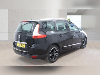 Used Renault Grand Scenic 2016 for sale - 79589636: Photo
