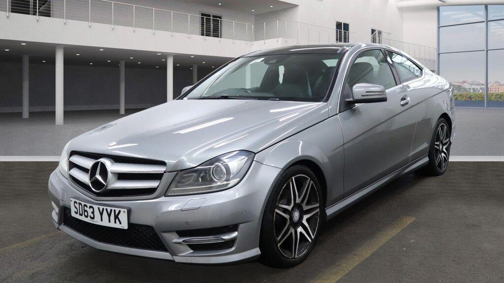 Used Mercedes-Benz C Class 2013 for sale - 77559254: Photo 2