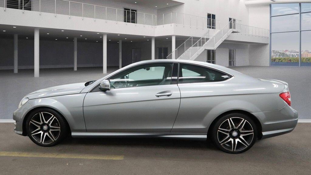 Used Mercedes-Benz C Class 2013 for sale - 77559254: Photo 6