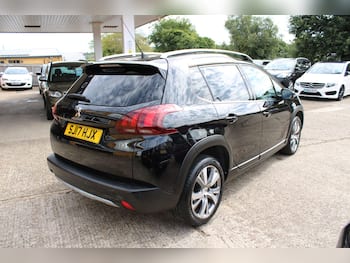 Used Peugeot 2008 2017 for sale - 79859927: Photo