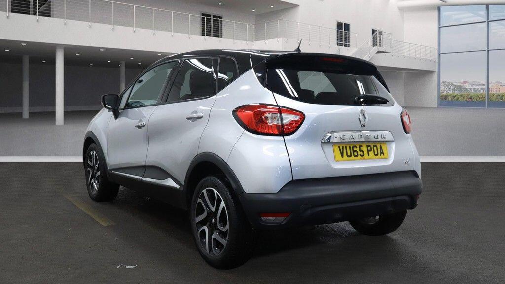 Used Renault Captur for sale - 77215521: Photo 3