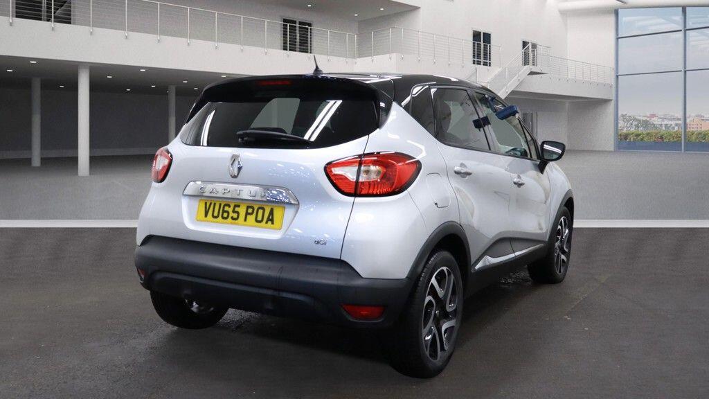 Used Renault Captur for sale - 77215521: Photo 4