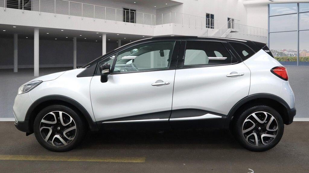 Used Renault Captur for sale - 77215521: Photo 6