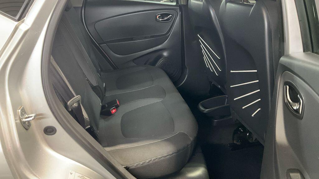 Used Renault Captur for sale - 77215521: Photo 8