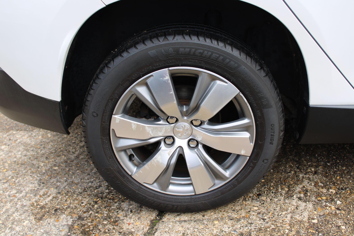 Used Peugeot 2008 2014 for sale - 76646181: Photo 11