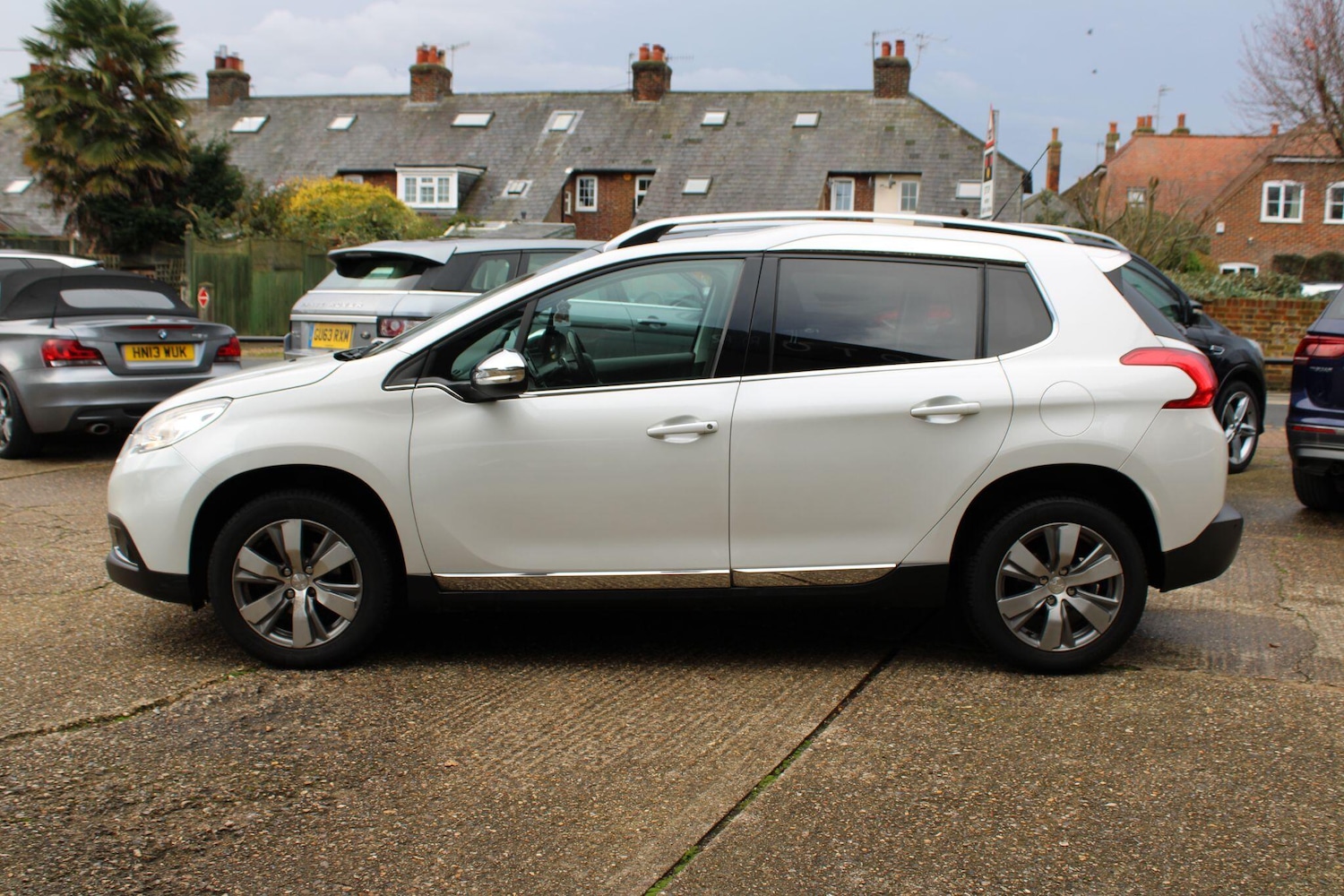 Used Peugeot 2008 2014 for sale - 76646181: Photo 6