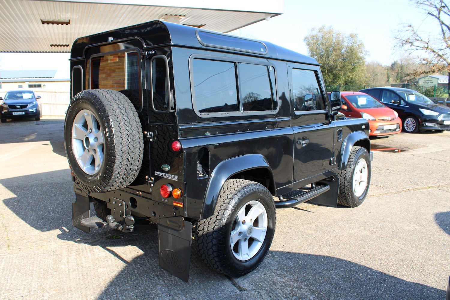 Used Land Rover Defender 90 2010 for sale - 77958417: Photo 11