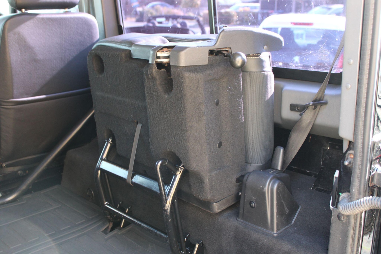 Used Land Rover Defender 90 2010 for sale - 77958417: Photo 19