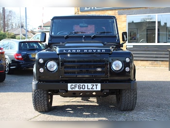 Used Land Rover Defender 90 2010 for sale - 77958417: Photo
