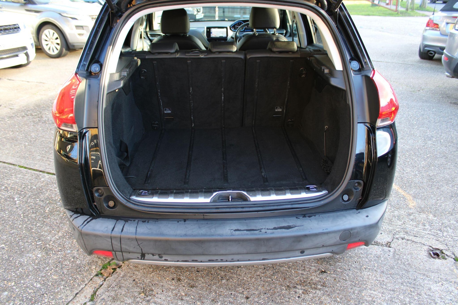 Used Peugeot 2008 2014 for sale - 76620162: Photo 10