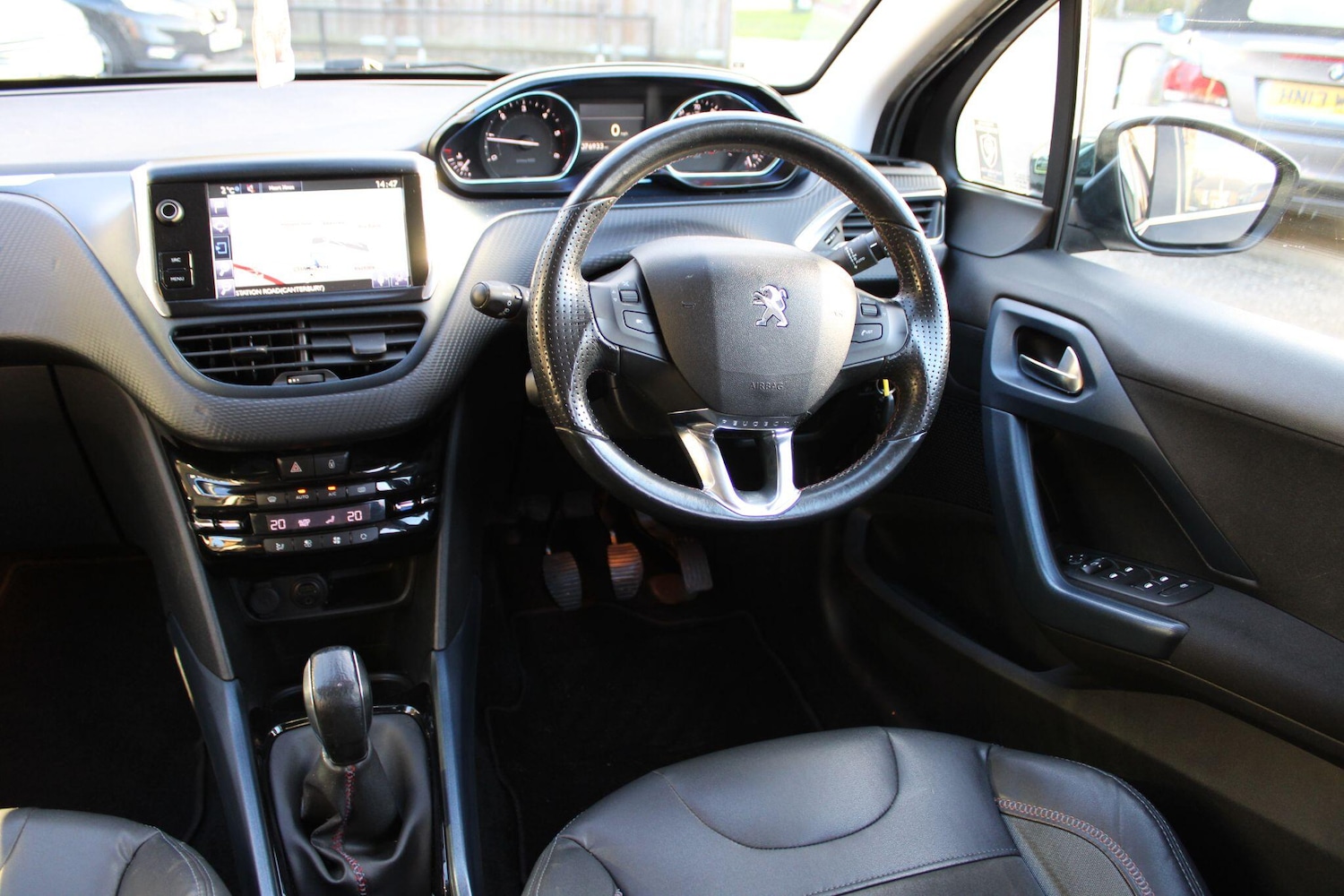 Used Peugeot 2008 2014 for sale - 76620162: Photo 14