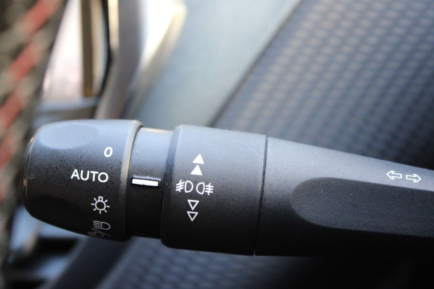 Used Peugeot 2008 2014 for sale - 76620162: Photo 24