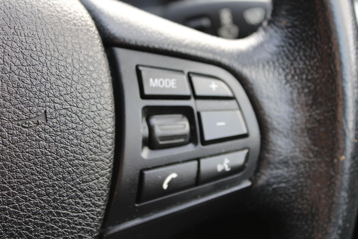 Used BMW 3 Series 2014 for sale - 77358989: Photo 23