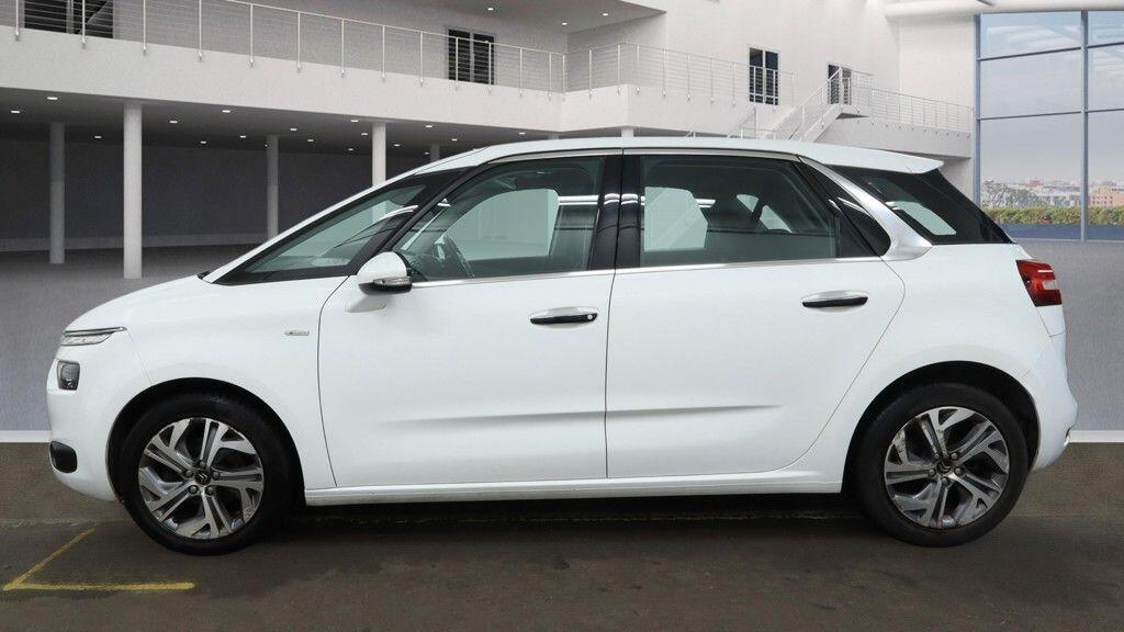 Used Citroen C4 Picasso 2015 for sale - 77565131: Photo 6