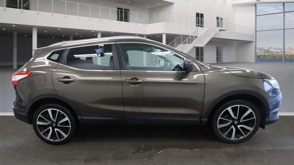 Used Nissan Qashqai 2014 for sale - 77559216: Photo 5