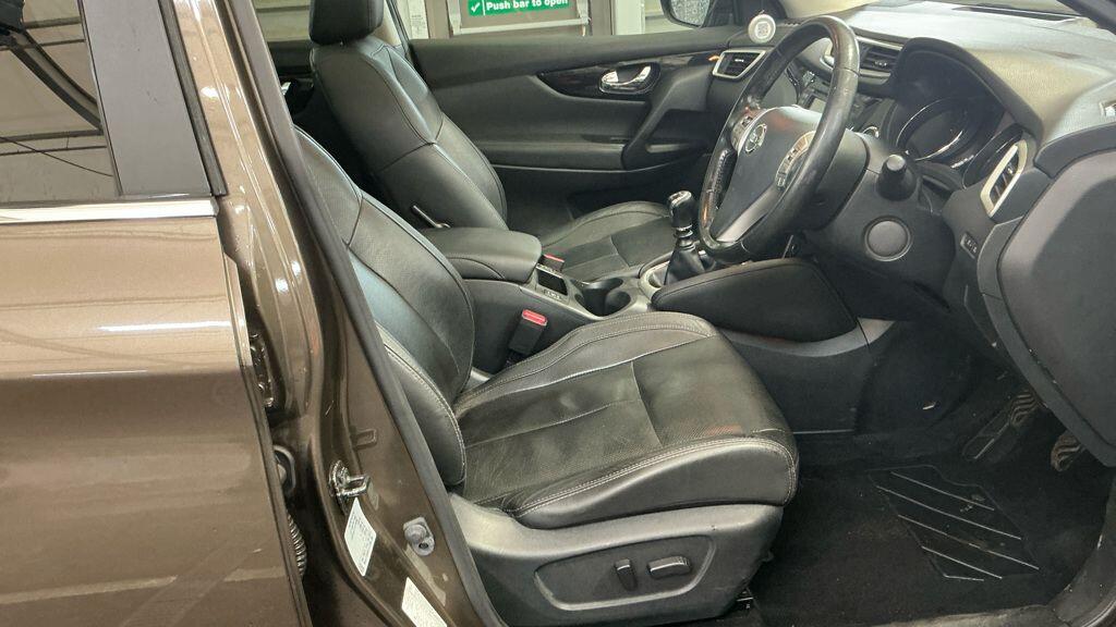 Used Nissan Qashqai 2014 for sale - 77559216: Photo 9