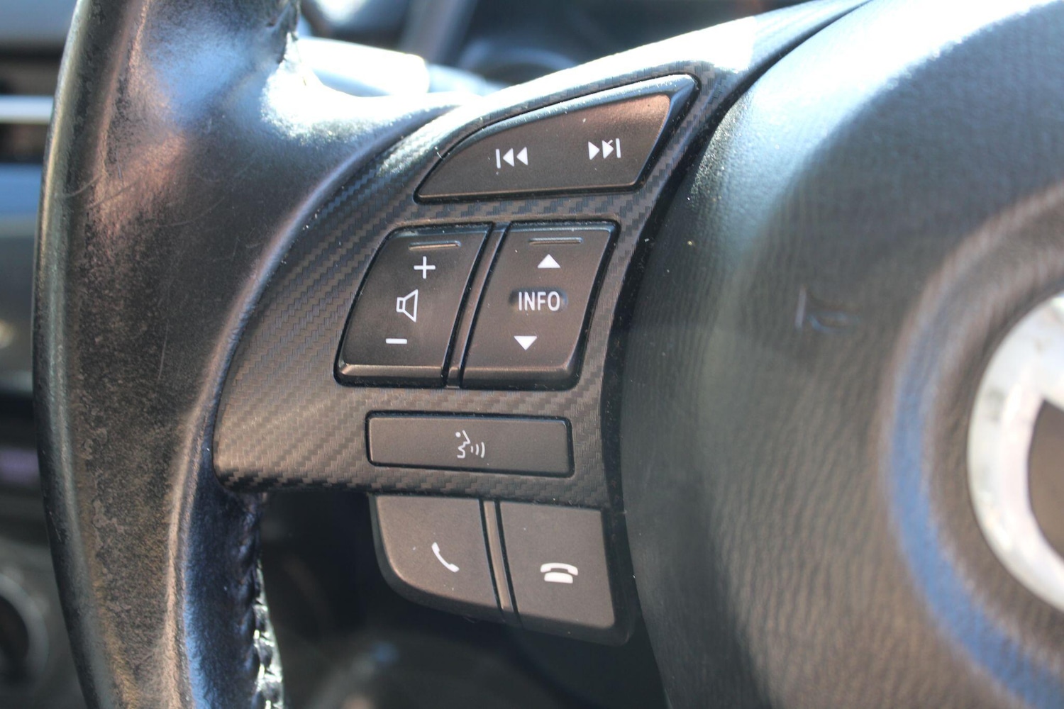 Used Mazda Mazda2 2016 for sale - 77940179: Photo 20