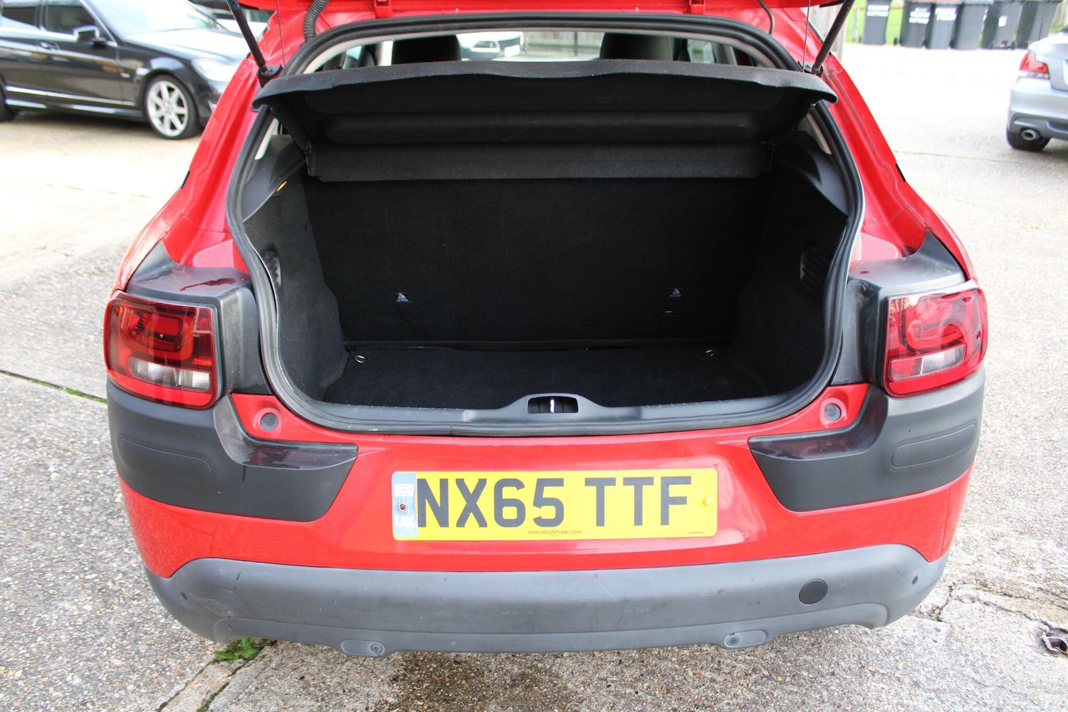 Used Citroen C4 Cactus 2015 for sale - 76485616: Photo 10