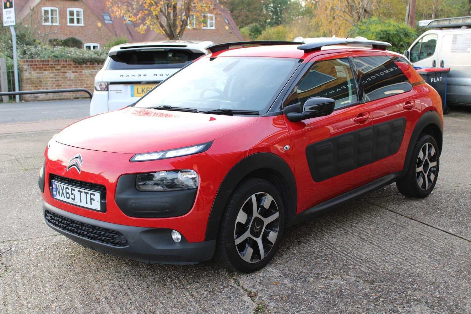 Used Citroen C4 Cactus 2015 for sale - 76485616: Photo 6
