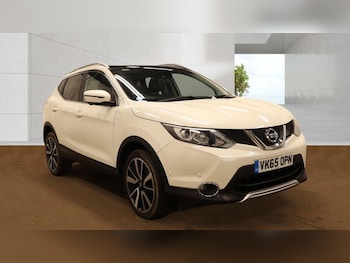 Used Nissan Qashqai 2015 for sale - 79645253: Photo