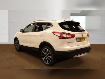 Used Nissan Qashqai 2015 for sale - 79645253: Photo