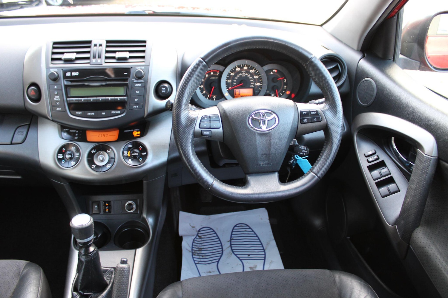 Used Toyota RAV4 2011 for sale - 77131563: Photo 11