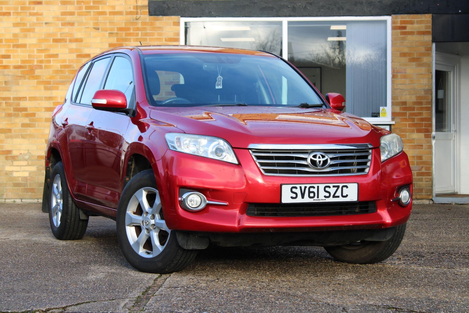 Used Toyota RAV4 2011 for sale - 77131563: Photo 2