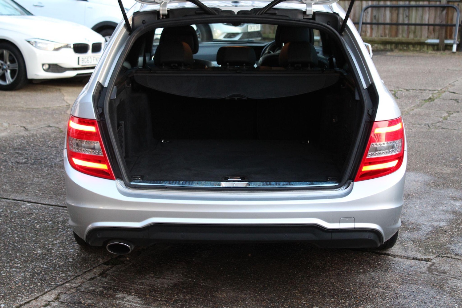 Used Mercedes-Benz C Class 2012 for sale - 77320396: Photo 12