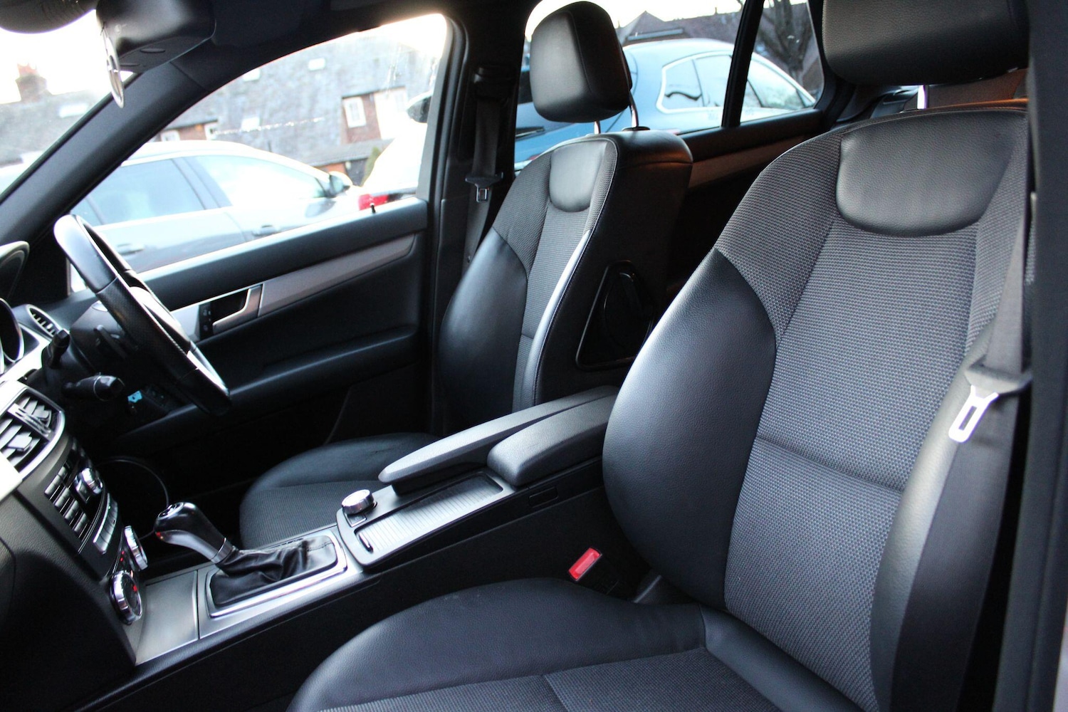 Used Mercedes-Benz C Class 2012 for sale - 77320396: Photo 18